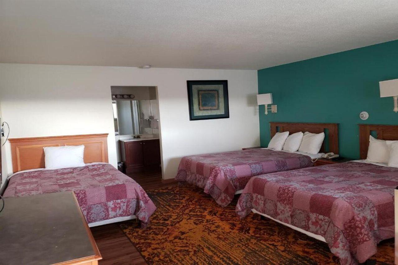 Americas Best Value Inn Greeley Evans Extérieur photo